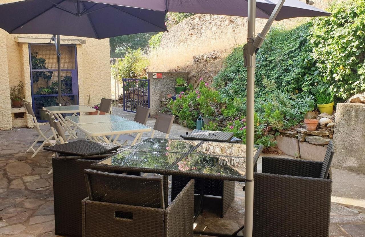 Hotel Ambeille Vue Mer Collioure Exterior photo